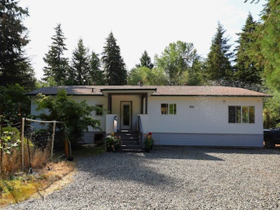 1161 Rosamund Road - 3