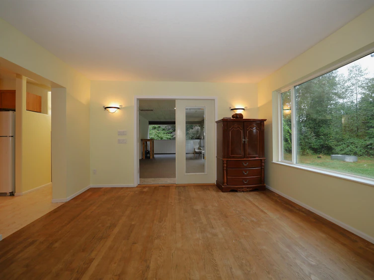 1161 Rosamund Road, Gibsons, BC, V0N 1V3 - 11