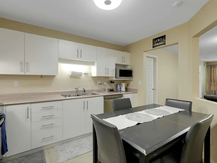 233-8068 120a Street, Surrey, BC, V3W 3P3 - 7