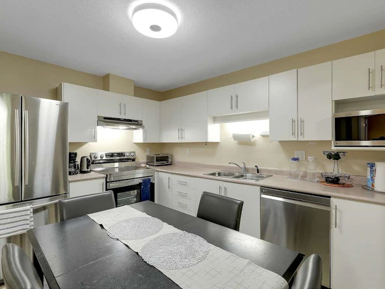 233-8068 120a Street, Surrey, BC, V3W 3P3 - 8