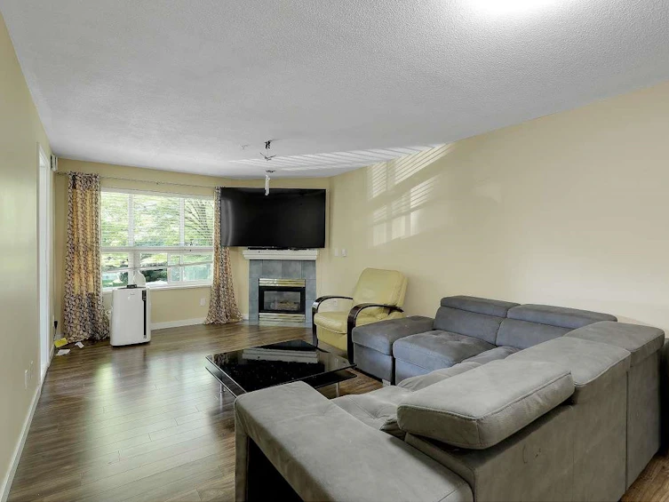 233-8068 120a Street, Surrey, BC, V3W 3P3 - 3