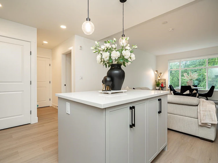 608-3528 146a Street, Surrey, BC, V4P 0H4 - 7