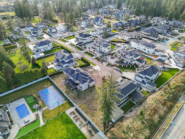 5758 131a Street, Surrey, BC, V3X 0K2 - 34