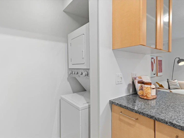 203-1155 Seymour Street, Vancouver, BC, V6B 1K2 - 18