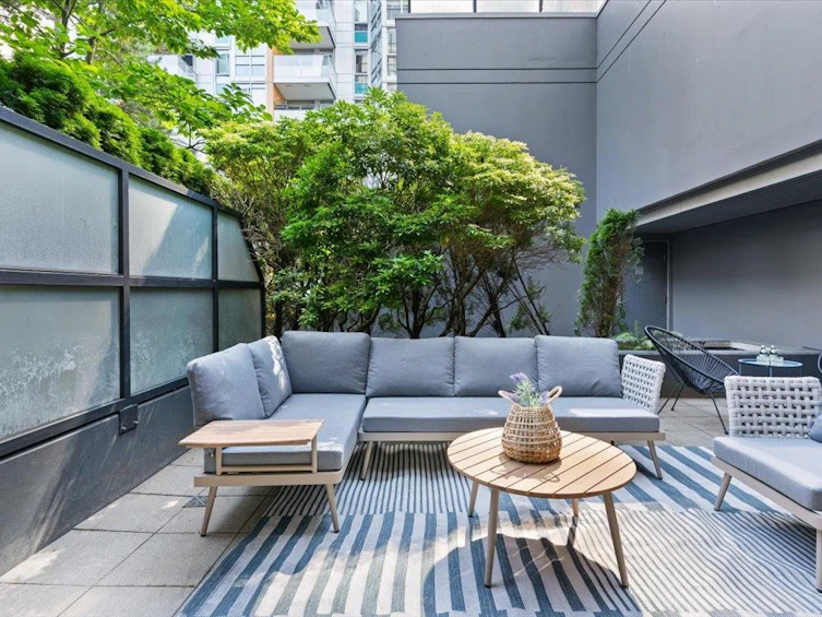 203-1155 Seymour Street, Vancouver, BC, V6B 1K2 - 2