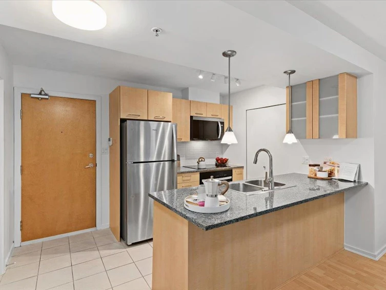 203-1155 Seymour Street, Vancouver, BC, V6B 1K2 - 6