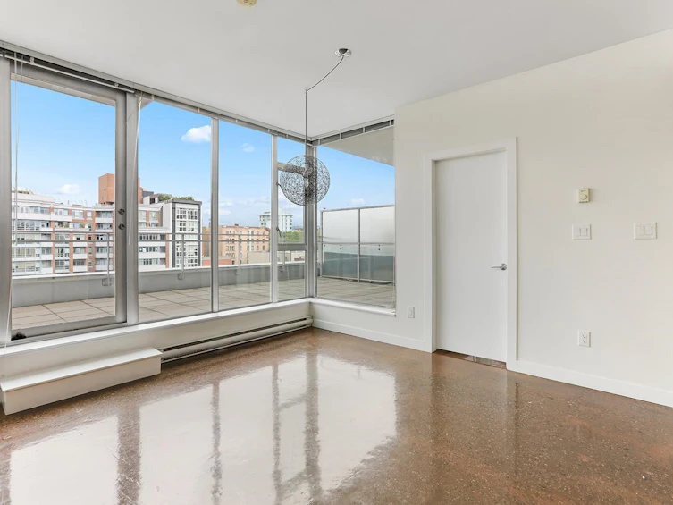 805-221 Union Street, Vancouver, BC, V6A 0B4 - 5