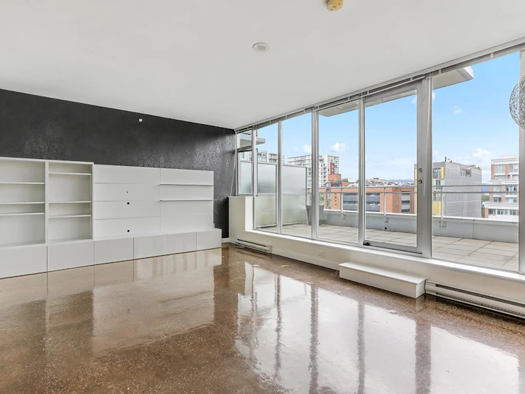 805-221 Union Street, Vancouver, BC, V6A 0B4 - 3