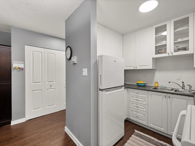 207-1930 W 3rd Avenue, Vancouver, BC, V6J 1L1 - 19