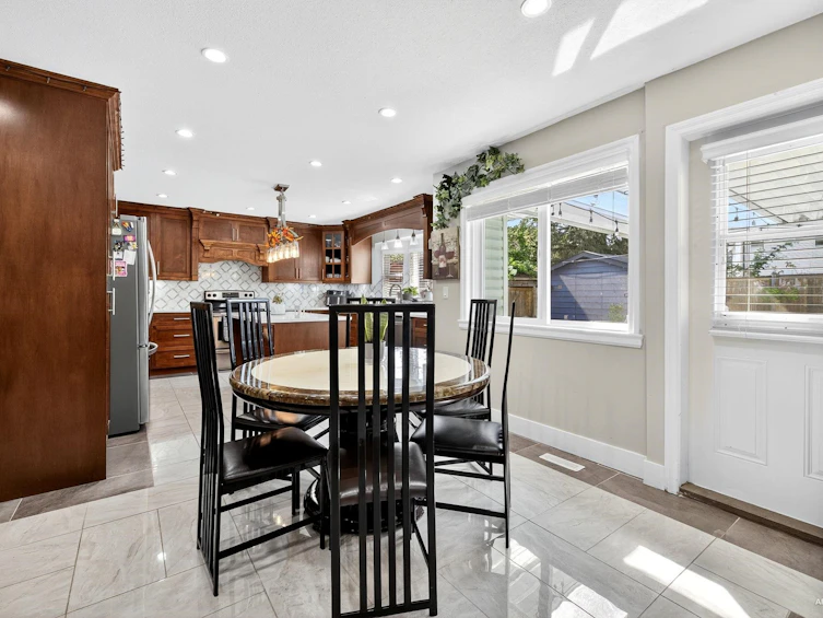 13454 59b Avenue, Surrey, BC, V3X 1L1 - 12