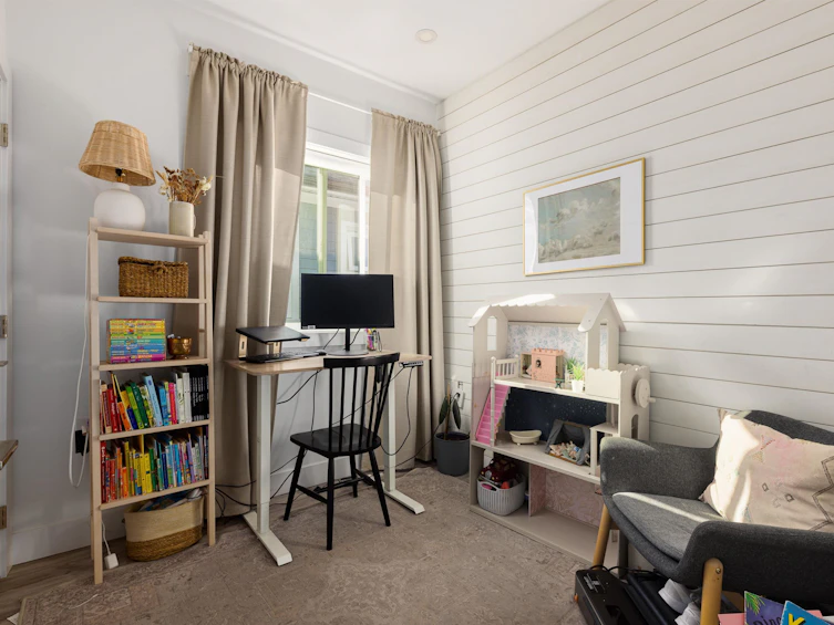 2055 Venables Street, Vancouver, BC, V5L 2J1 - 21