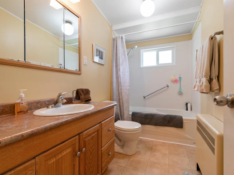 345 Balsam Street, Cultus Lake, BC, V2R 4Y8 - 20