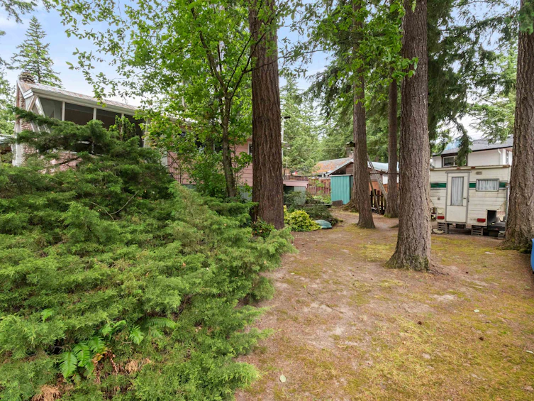 345 Balsam Street, Cultus Lake, BC, V2R 4Y8 - 29