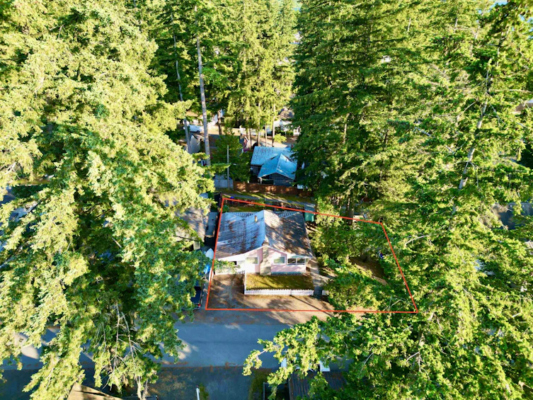 345 Balsam Street, Cultus Lake, BC, V2R 4Y8 - 37