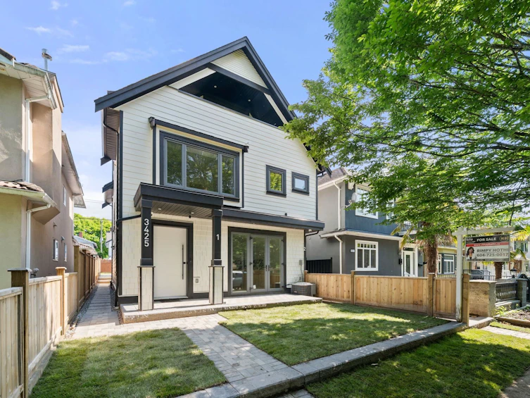 3425 Archimedes Street, Vancouver, BC, V5R 4W4 - 39
