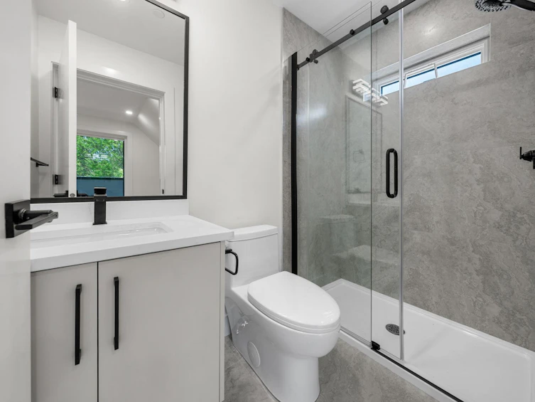 3425 Archimedes Street, Vancouver, BC, V5R 4W4 - 36