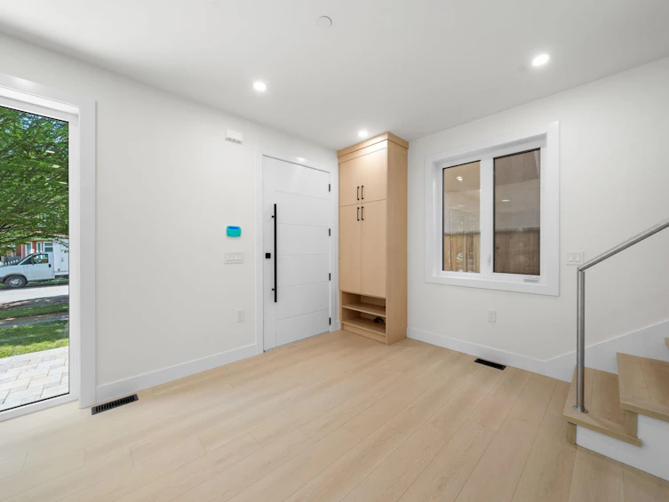 3425 Archimedes Street, Vancouver, BC, V5R 4W4 - 9