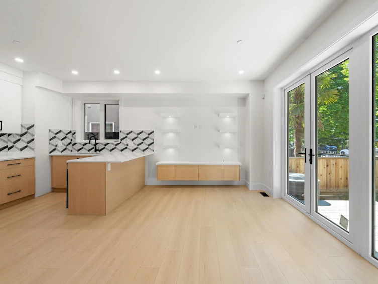3425 Archimedes Street, Vancouver, BC, V5R 4W4 - 13