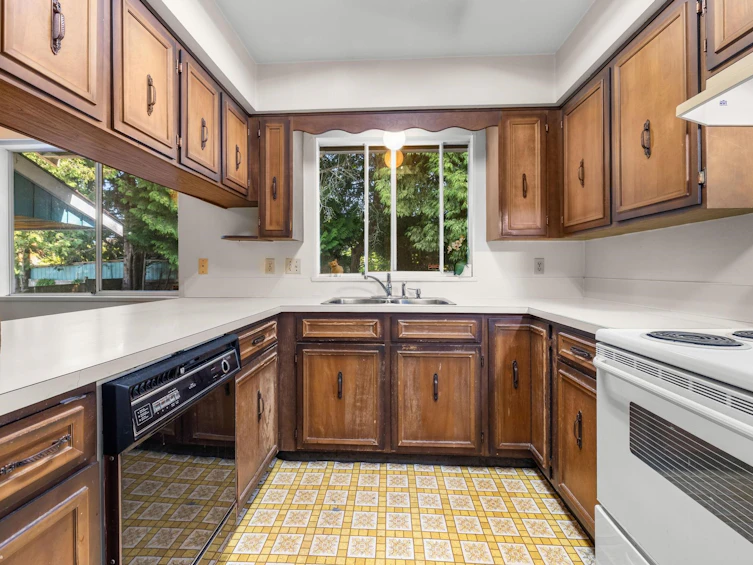 10520 Milford Drive, Richmond, BC, V7A 4J7 - 8