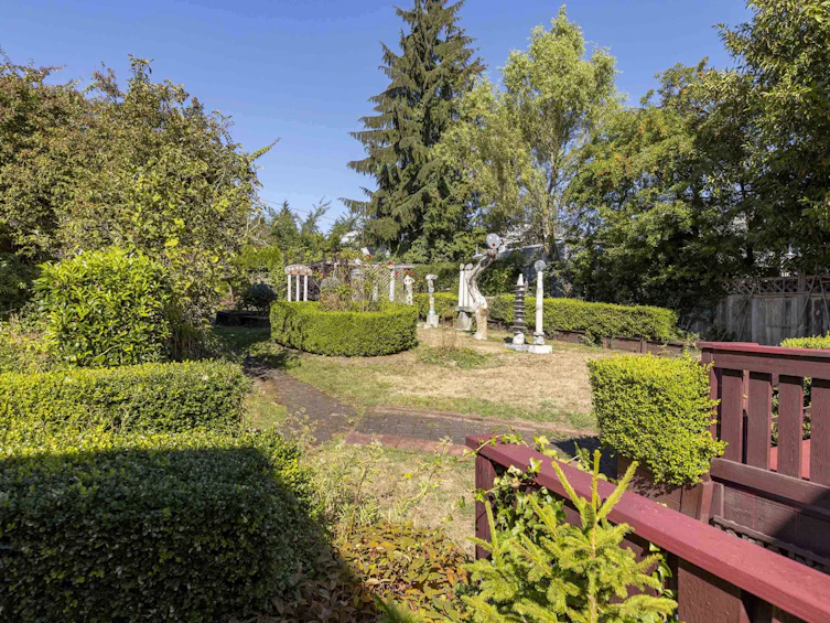 1937 Tolmie Street, Vancouver, BC, V6R 4C1 - 11