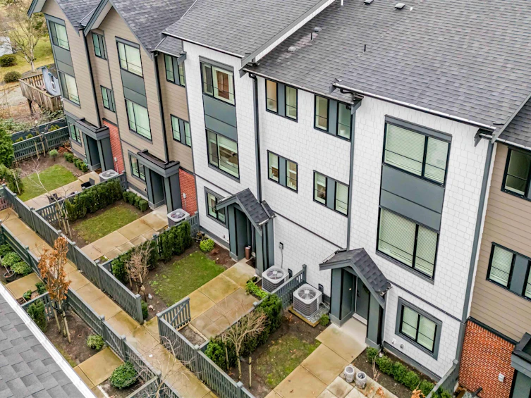 18-19897 75a Avenue, Langley, BC, V2Y 3S2 - 29