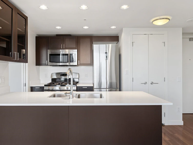 810-4818 Eldorado Mews, Vancouver, BC, V5R 0B3 - 7