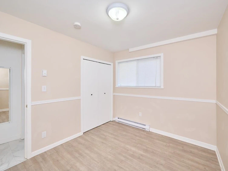 14323 18 Avenue, Surrey, BC, V4A 7K1 - 13