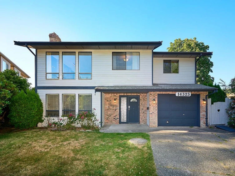 14323 18 Avenue, Surrey, BC, V4A 7K1