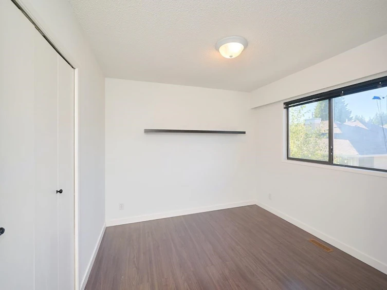 14323 18 Avenue, Surrey, BC, V4A 7K1 - 21