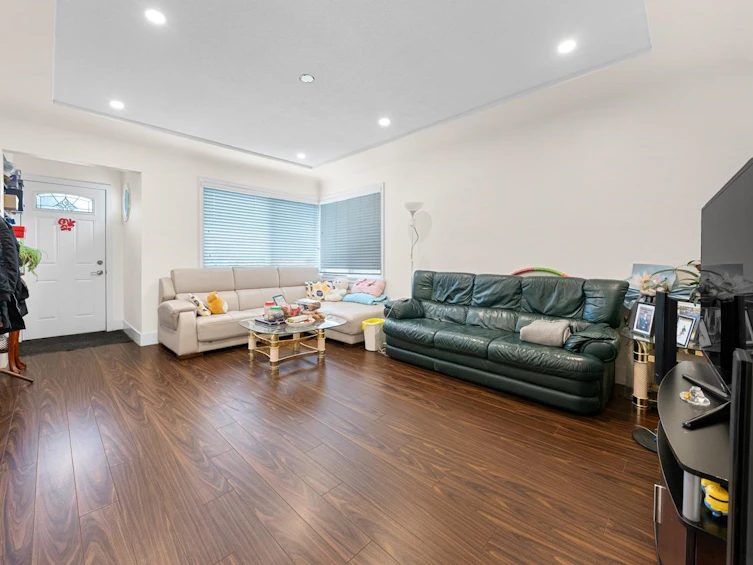 1975 E 52nd Avenue, Vancouver, BC, V5P 1W6 - 5