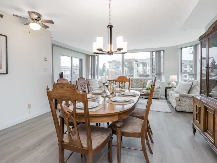 302-3150 Gladwin Road, Abbotsford, BC, V2T 5S9 - 9