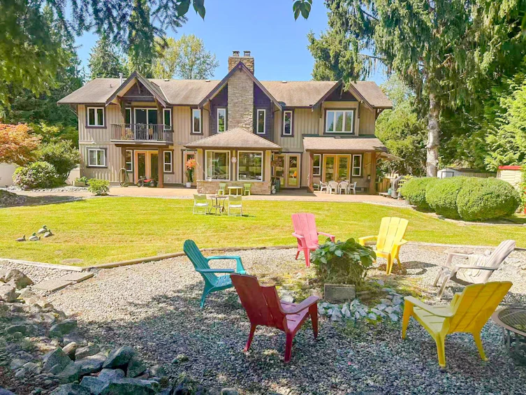 12366 240 Street, Maple Ridge, BC, V4R 1N3
