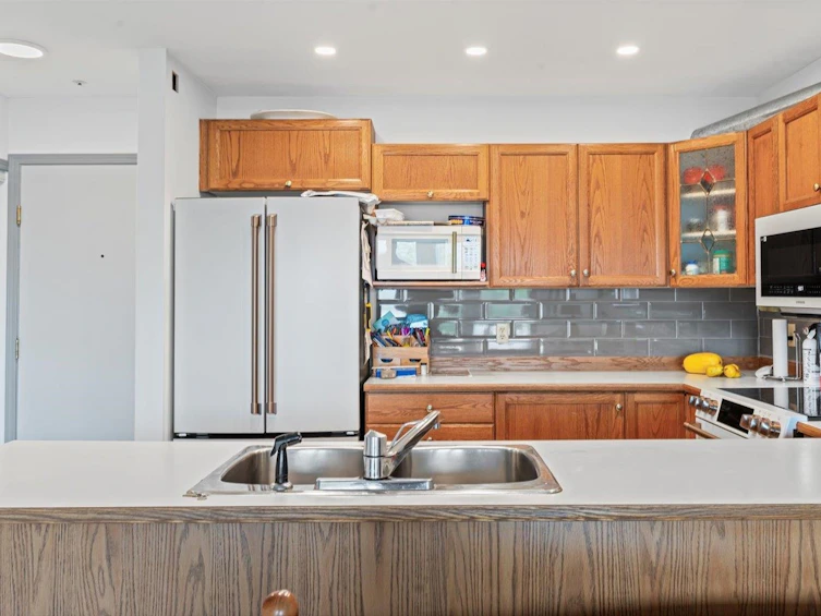 209-378 Esplanade Avenue, Harrison Hot Springs, BC, V0M 1A3 - 12
