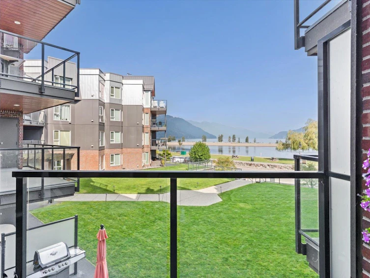 209-378 Esplanade Avenue, Harrison Hot Springs, BC, V0M 1A3 - 21