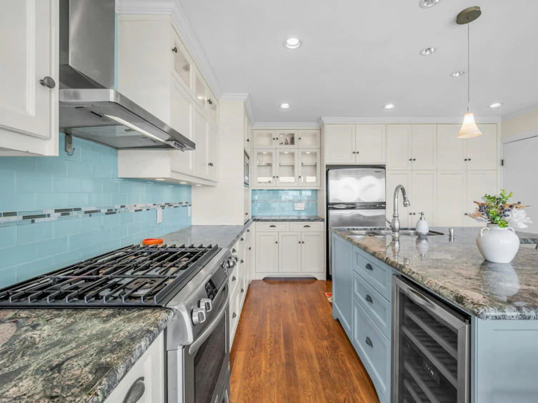 2030 Russet Way, West Vancouver, BC, V7V 3B4 - 17