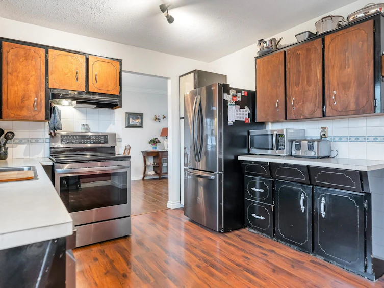 2096 Martens Street, Abbotsford, BC, V2T 6M6 - 9