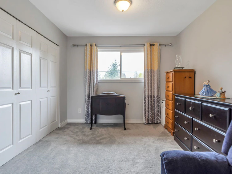2096 Martens Street, Abbotsford, BC, V2T 6M6 - 25