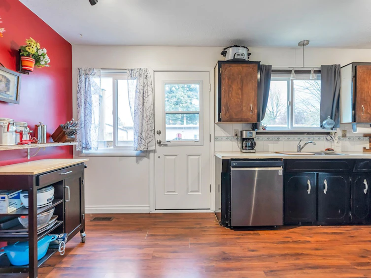 2096 Martens Street, Abbotsford, BC, V2T 6M6 - 12