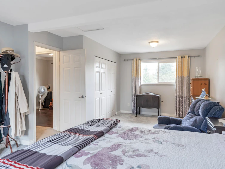 2096 Martens Street, Abbotsford, BC, V2T 6M6 - 22