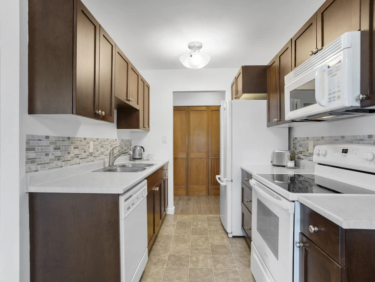 116-32175 Old Yale Road, Abbotsford, BC, V2T 2C8 - 3