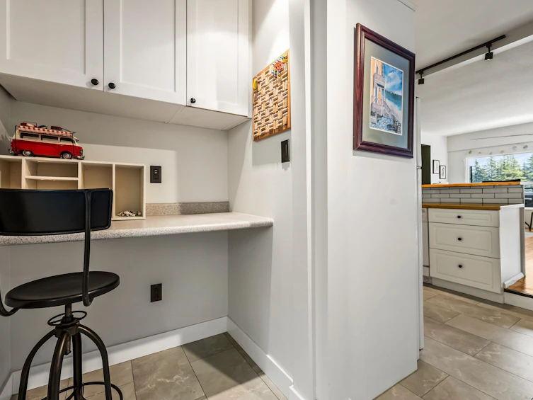 312 Munroe Avenue, Cultus Lake, BC, V2R 5A2 - 15