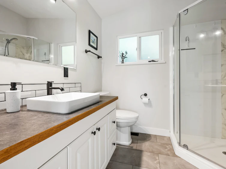 312 Munroe Avenue, Cultus Lake, BC, V2R 5A2 - 30