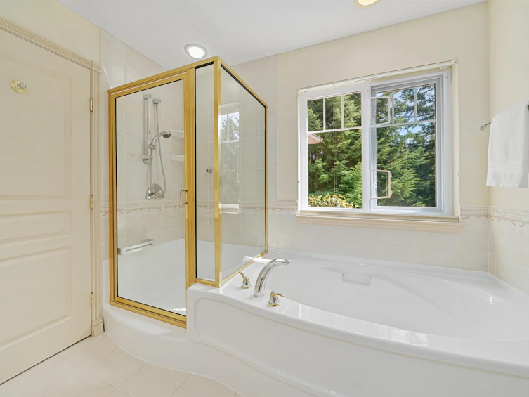 48-3405 Plateau Boulevard, Coquitlam, BC, V3E 3L7 - 19