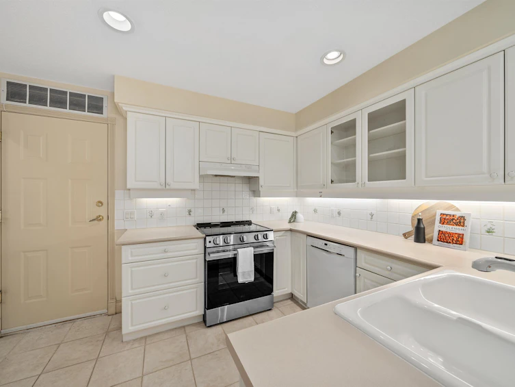 48-3405 Plateau Boulevard, Coquitlam, BC, V3E 3L7 - 14