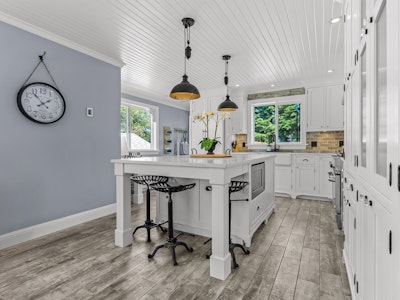725 Fifth Street - 4