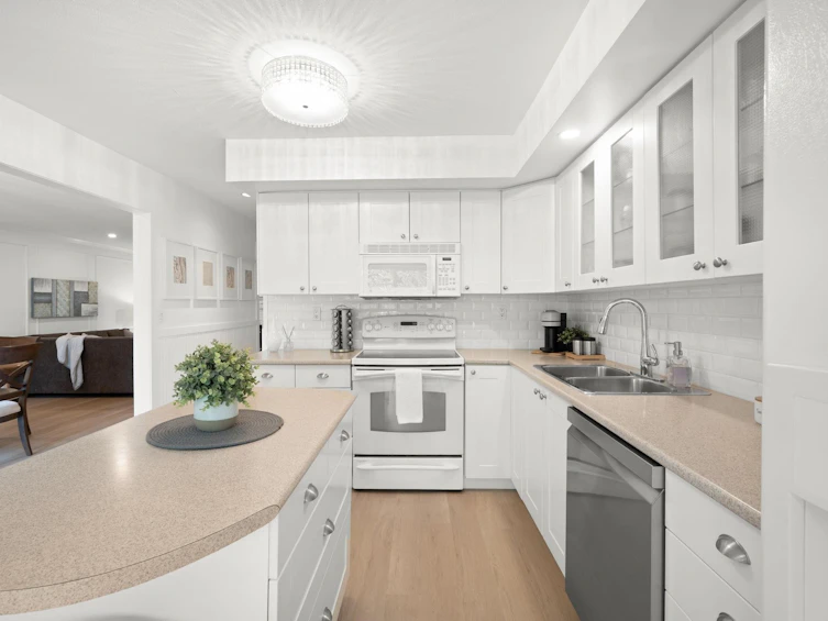 4845 Central Avenue, Delta, BC, V4K 2G5 - 10
