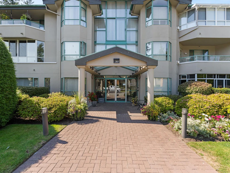 302 - 1569 Everall Street, Surrey BC V4B 3T2