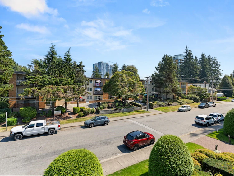 302-1569 Everall Street, Surrey, BC, V4B 3T2 - 28