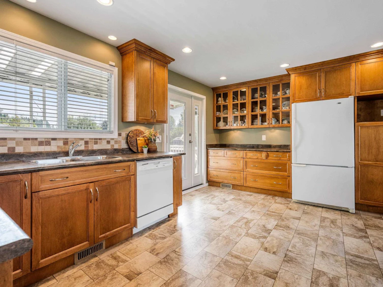 10338 Mcsween Road, Chilliwack, BC, V2P 6H5 - 5