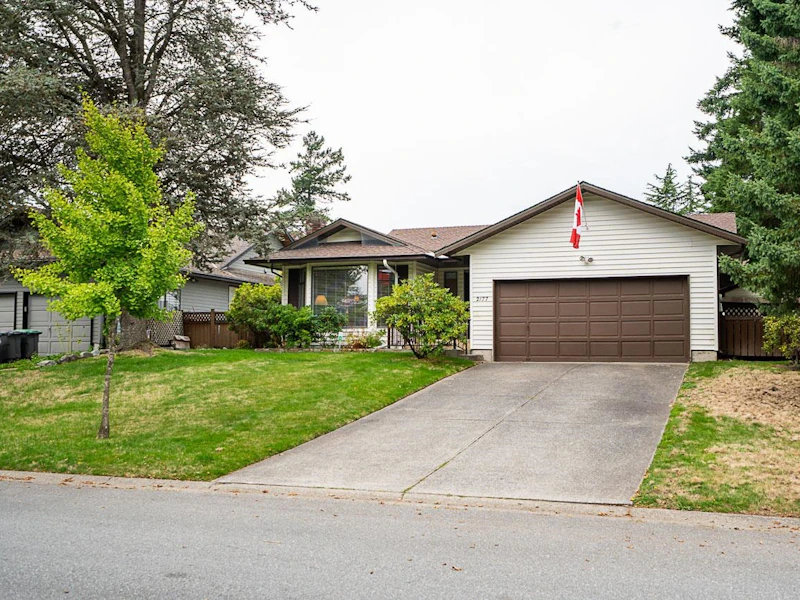 2177 152a Street, Surrey BC V4A 7S2